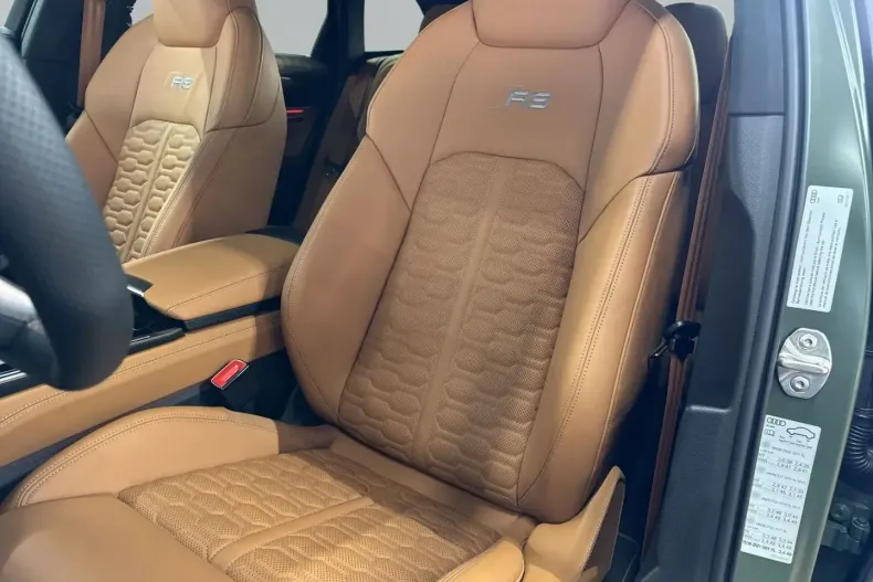 Audi RS6 din 2024 cu 8.300 km - oferta AUD120056 - foto 9