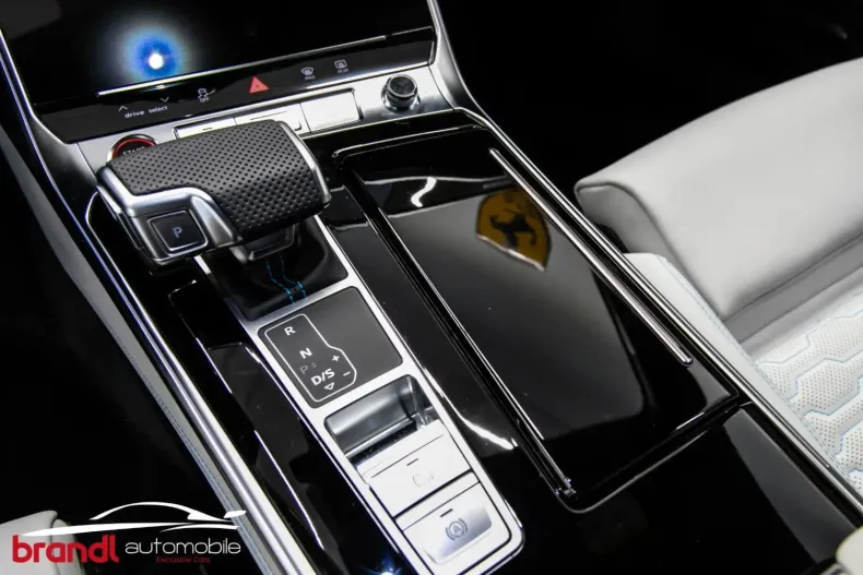 Audi RS6 din 2024 cu 2.900 km - oferta AUD120059 - foto 17