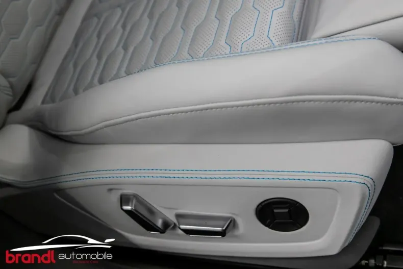 Audi RS6 din 2024 cu 2.900 km - oferta AUD120059 - foto 19