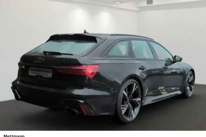 Audi RS6 din 2021 cu 70.360 km - oferta AUD120060 - foto 2