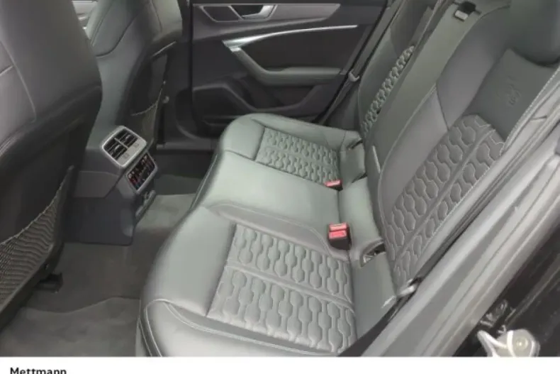 Audi RS6 din 2021 cu 70.360 km - oferta AUD120060 - foto 6