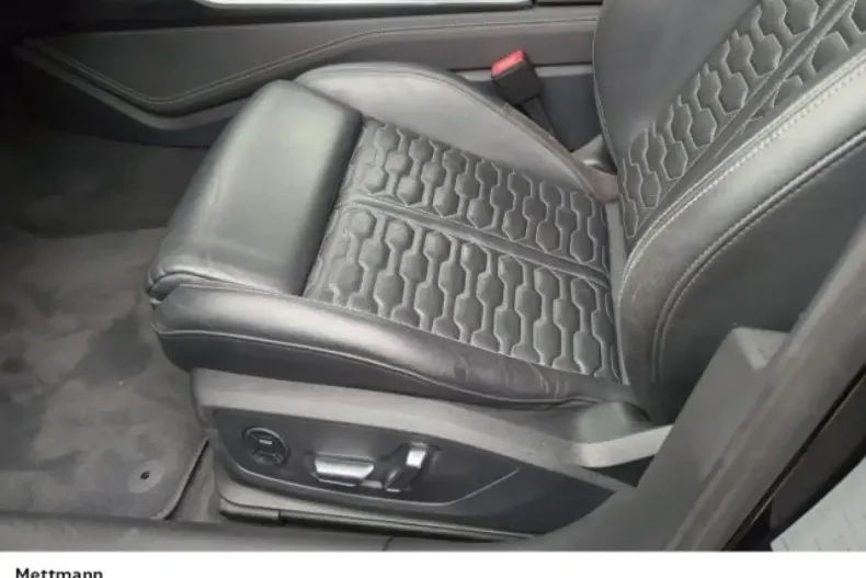 Audi RS6 din 2021 cu 70.360 km - oferta AUD120060 - foto 10