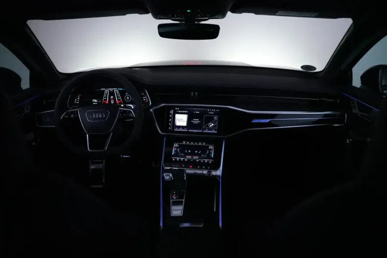 Audi RS6 din 2023 cu 9.315 km - oferta AUD120061 - foto 18