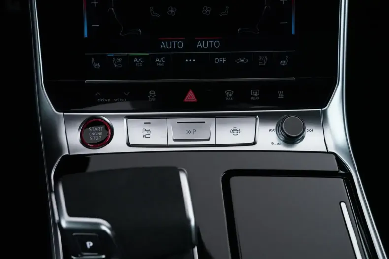 Audi RS6 din 2023 cu 9.315 km - oferta AUD120061 - foto 39