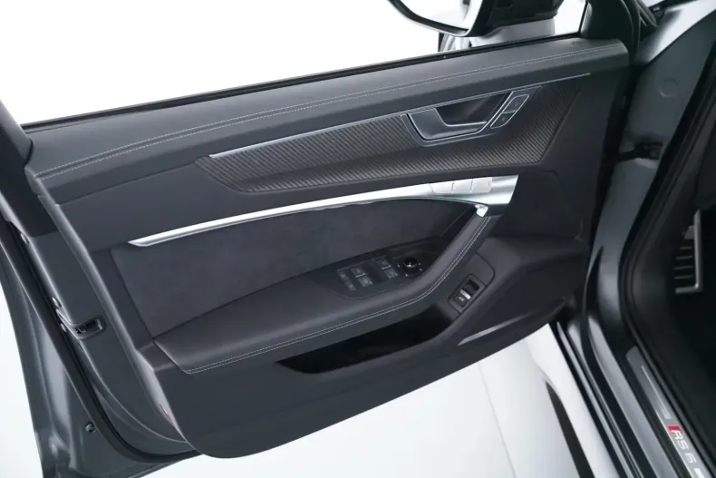 Audi RS6 din 2023 cu 9.315 km - oferta AUD120061 - foto 43