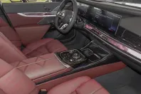 BMW 740 din 2025 cu 5 km - oferta BMW120066 - foto 14