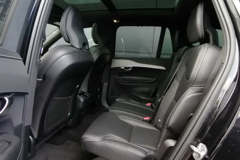 Volvo XC90 din 2022 cu 57.093 km - oferta VOL120067 - foto 14