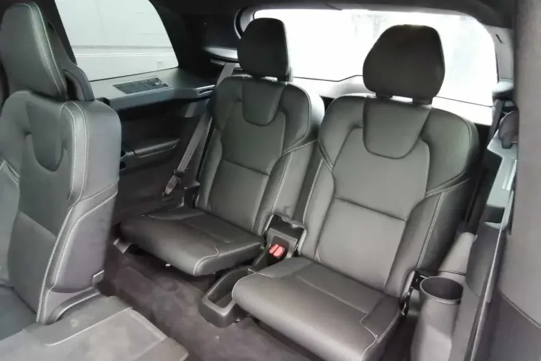 Volvo XC90 din 2022 cu 57.093 km - oferta VOL120067 - foto 15