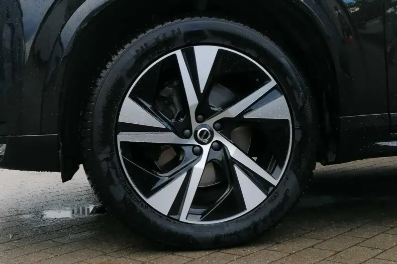 Volvo XC90 din 2022 cu 57.093 km - oferta VOL120067 - foto 17