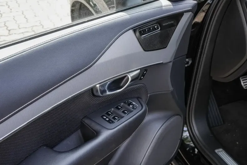 Volvo XC90 din 2022 cu 28.800 km - oferta VOL120069 - foto 17