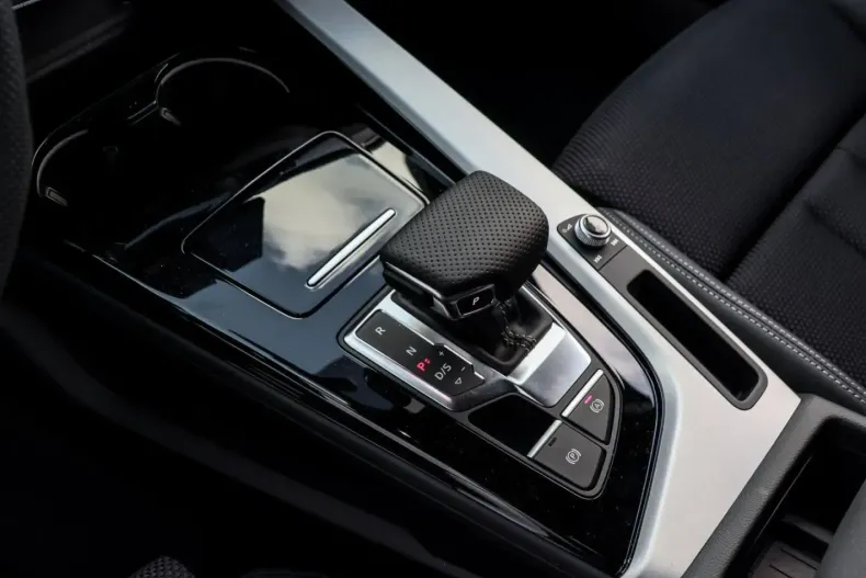 Audi A4 din 2024 cu 24.000 km - oferta AUD120071 - foto 9