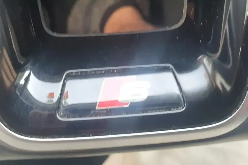 Audi A6 din 2021 cu 86.000 km - oferta AUD120072 - foto 15