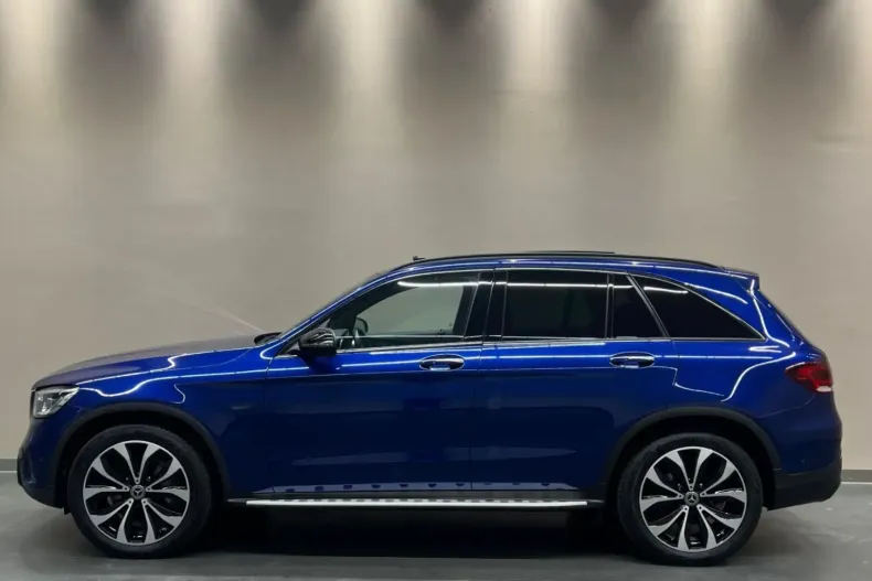 Mercedes-Benz GLC 300 din 2020 cu 43.000 km - oferta MER120074 - foto 2