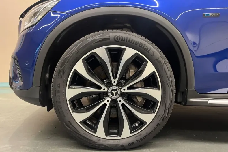 Mercedes-Benz GLC 300 din 2020 cu 43.000 km - oferta MER120074 - foto 6