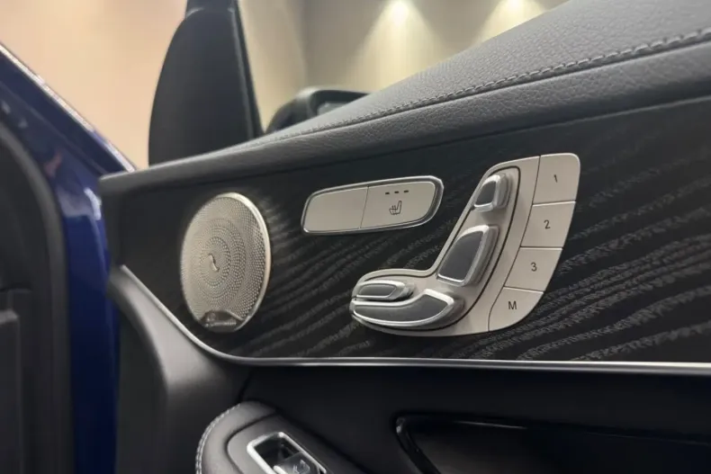 Mercedes-Benz GLC 300 din 2020 cu 43.000 km - oferta MER120074 - foto 11