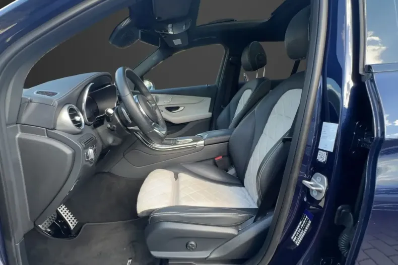 Mercedes-Benz GLC 300 din 2021 cu 67.980 km - oferta MER120076 - foto 13