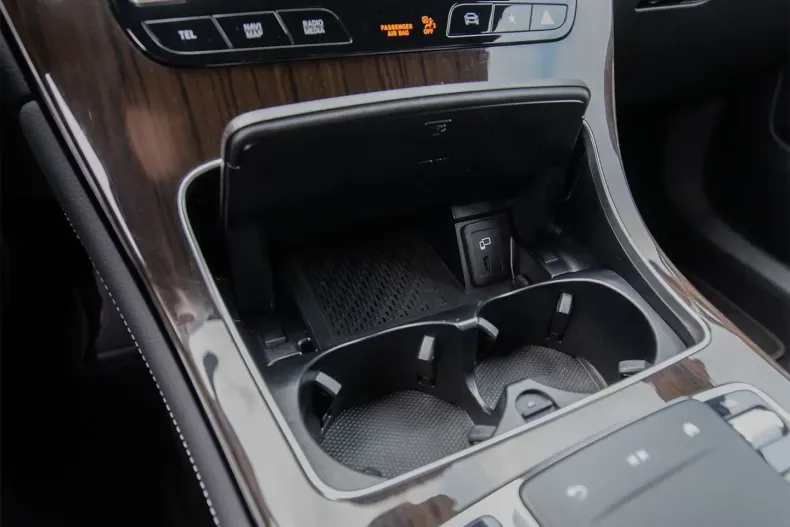 Mercedes-Benz GLC 300 din 2020 cu 69.980 km - oferta MER120079 - foto 20