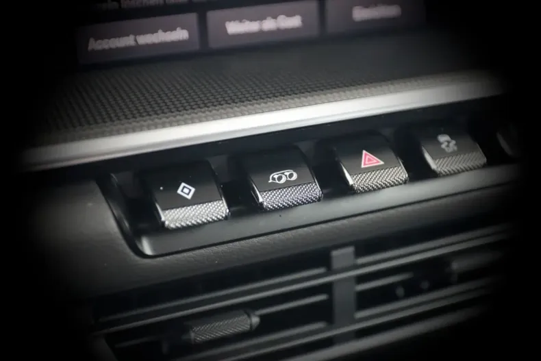 Porsche 992 din 2022 cu 29.409 km - oferta POR120083 - foto 13