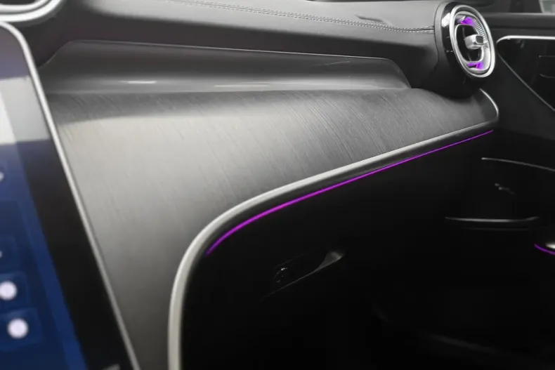 Mercedes-Benz C 300 din 2022 cu 53.400 km - oferta MER120090 - foto 30