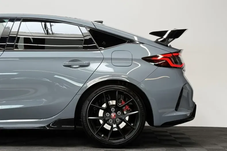 Honda Civic din 2023 cu 23.000 km - oferta HON120091 - foto 4