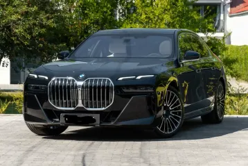 BMW 740 din 2025 - oferta BMW120095