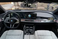BMW 740 din 2025 cu 9.900 km - oferta BMW120095 - foto 8