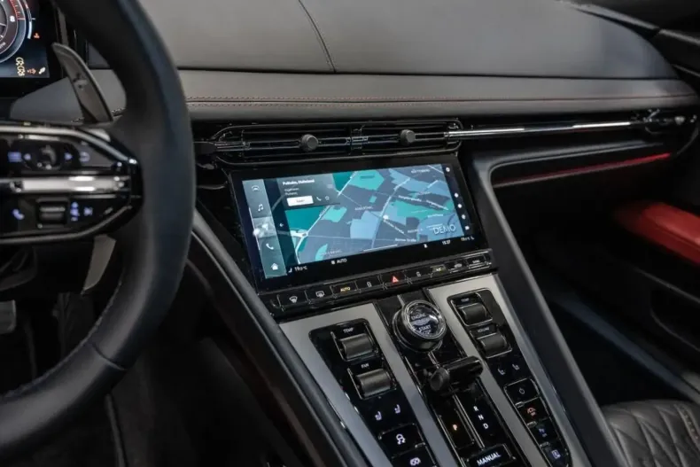 Aston Martin DB12 din 2024 cu 24.000 km - oferta AST120097 - foto 12