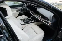 BMW 740 din 2025 cu 8.900 km - oferta BMW120101 - foto 5