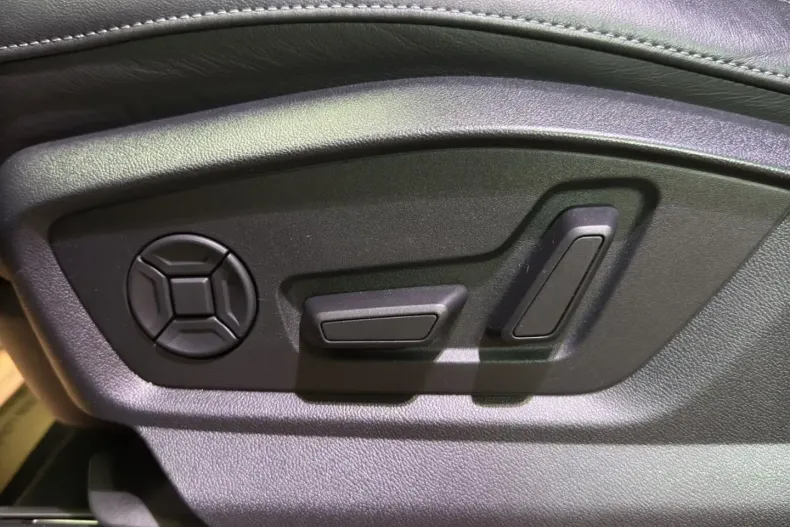 Audi Q7 din 2022 cu 57.000 km - oferta AUD120104 - foto 31