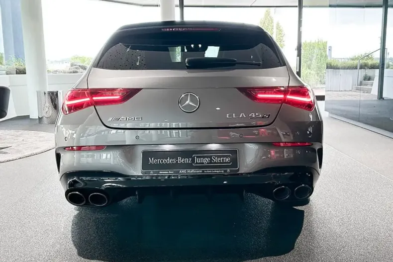 Mercedes-Benz CLA 45 AMG Shooting Brake din 2023 cu 19.700 km - oferta MER120114 - foto 4