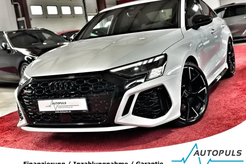 Audi RS3 din 2022 cu 43.900 km - oferta AUD120115 - foto 1