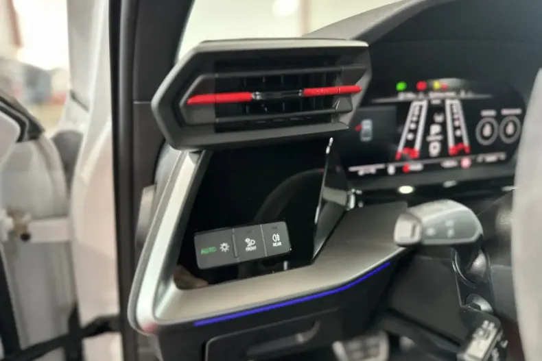 Audi RS3 din 2022 cu 43.900 km - oferta AUD120115 - foto 19