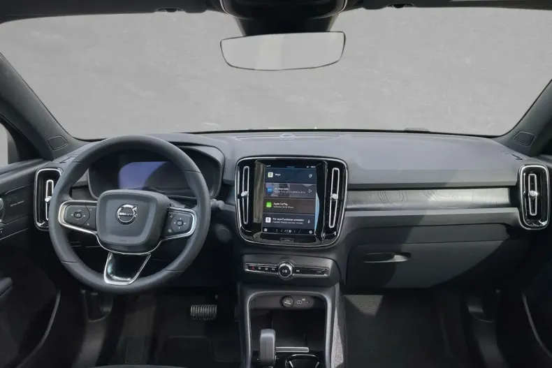 Volvo C40 din 2024 cu 9.500 km - oferta VOL120121 - foto 6