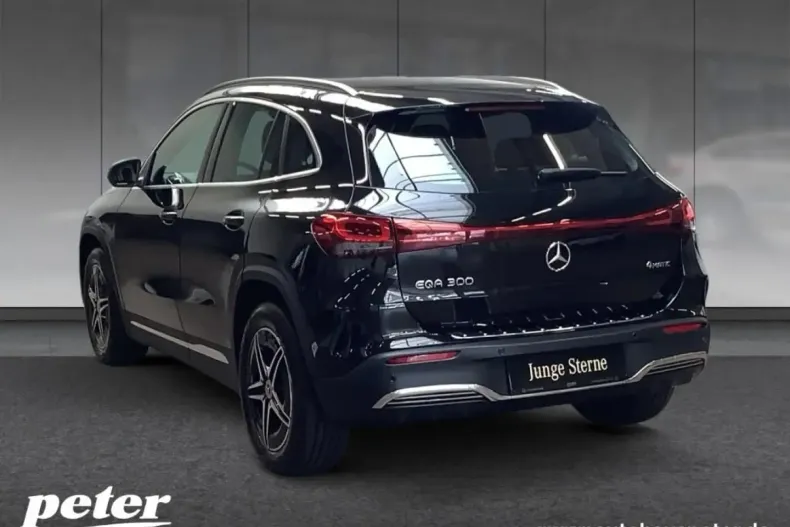 Mercedes-Benz EQA din 2023 cu 48.669 km - oferta MER120124 - foto 3