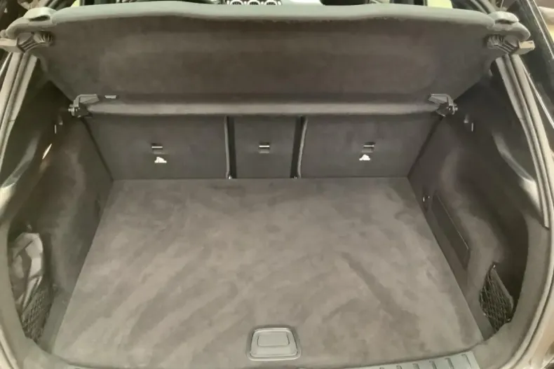 Mercedes-Benz EQA din 2023 cu 48.669 km - oferta MER120124 - foto 16