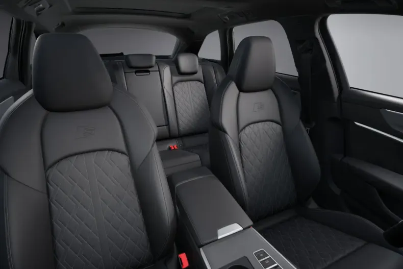 Audi S6 din 2024 cu 11.400 km - oferta AUD120126 - foto 13