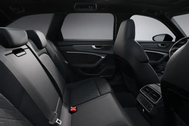 Audi S6 din 2024 cu 11.400 km - oferta AUD120126 - foto 14