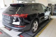Audi e-tron din 2022 cu 47.800 km - oferta AUD120128 - foto 4