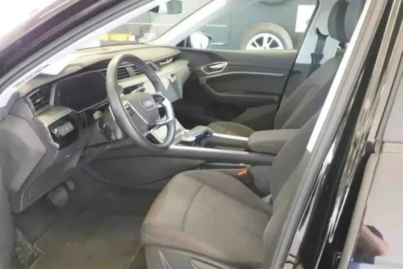 Audi e-tron din 2022 cu 47.800 km - oferta AUD120128 - foto 5