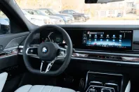 BMW 740 din 2025 cu 9.900 km - oferta BMW120129 - foto 6