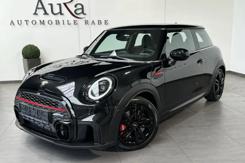 MINI John Cooper Works din 2022 cu 59.750 km - oferta MIN120132 - foto 1