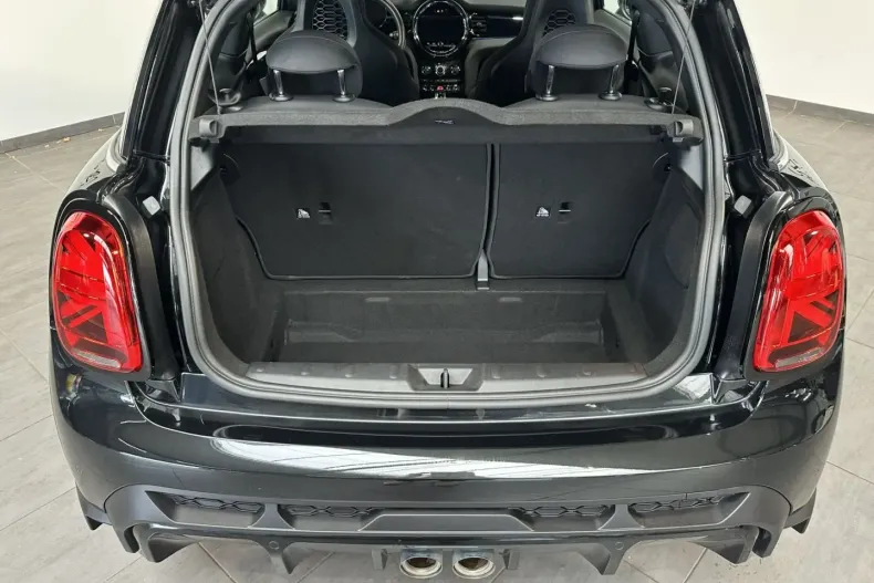 MINI John Cooper Works din 2022 cu 59.750 km - oferta MIN120132 - foto 3