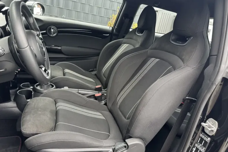 MINI John Cooper Works din 2022 cu 59.750 km - oferta MIN120132 - foto 8