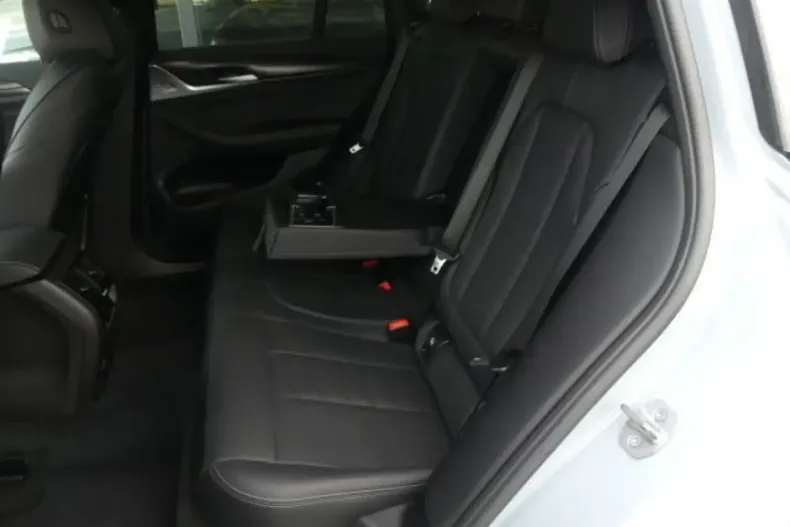 BMW X4 din 2023 cu 33.660 km - oferta BMW120135 - foto 10