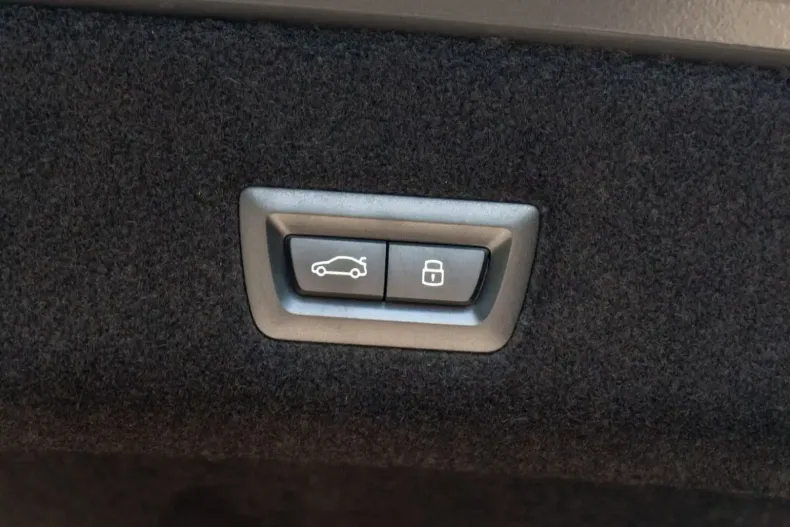 BMW 740 din 2025 cu 9.200 km - oferta BMW120146 - foto 11