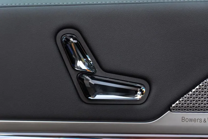 BMW 740 din 2025 cu 9.200 km - oferta BMW120146 - foto 14