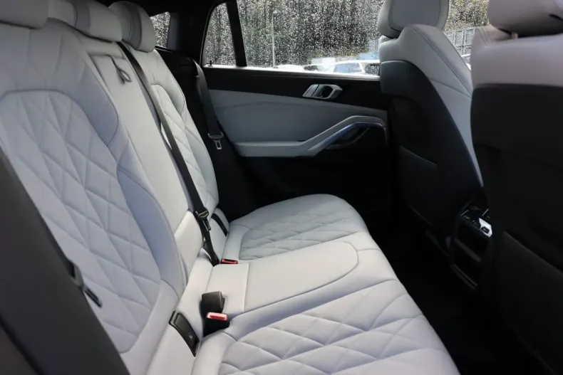 BMW X6 din 2023 cu 42.404 km - oferta BMW120159 - foto 12