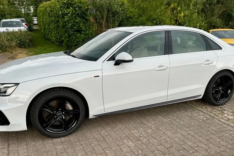 Audi A4 din 2022 cu 61.600 km - oferta AUD120170 - foto 7