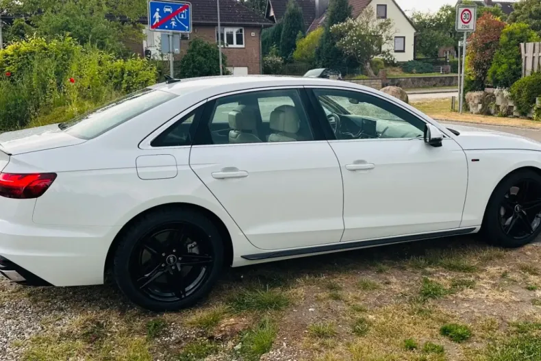 Audi A4 din 2022 cu 61.600 km - oferta AUD120170 - foto 9