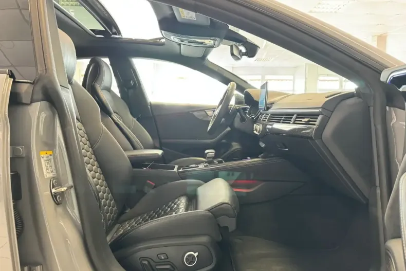 Audi RS5 din 2023 cu 64.453 km - oferta AUD120176 - foto 16